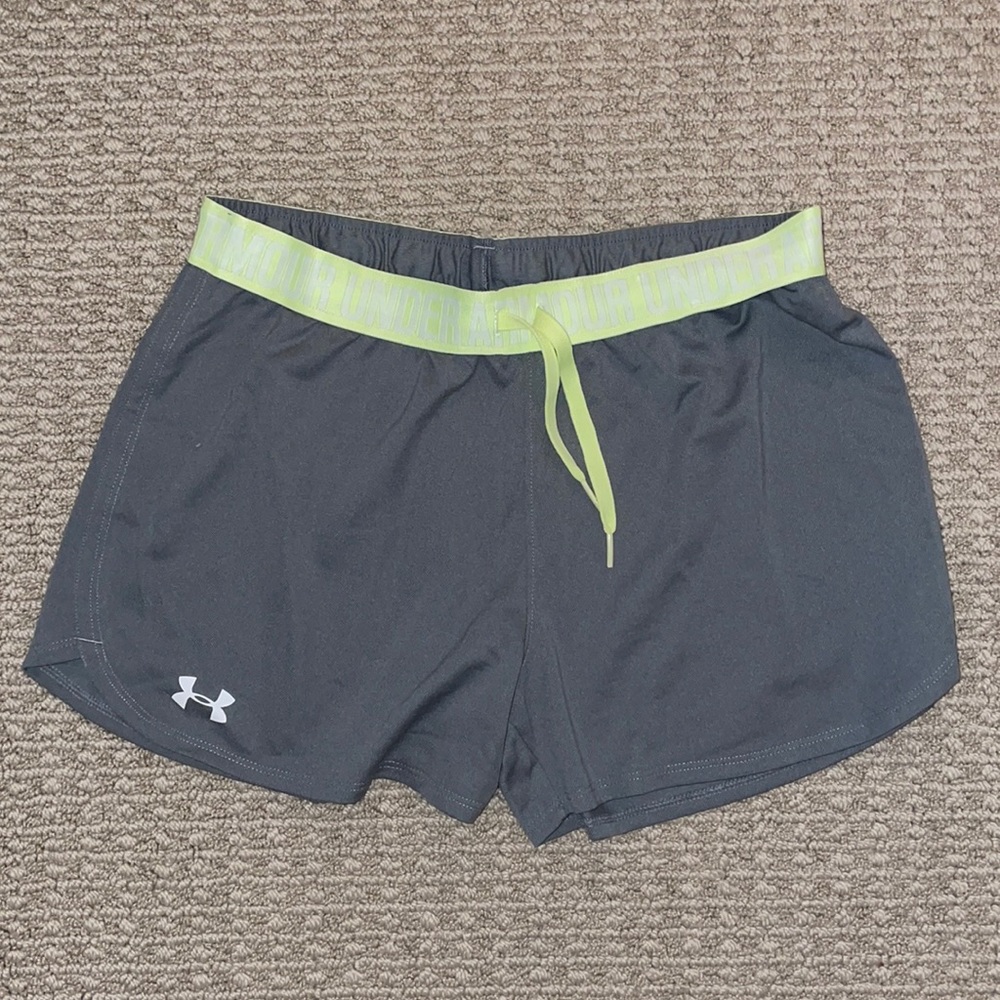 Women’s Nike shorts . Size small